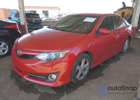 2012 Toyota Camry Se z USA, uszkodzony, nr VIN 4T1BF1FK9CU598247